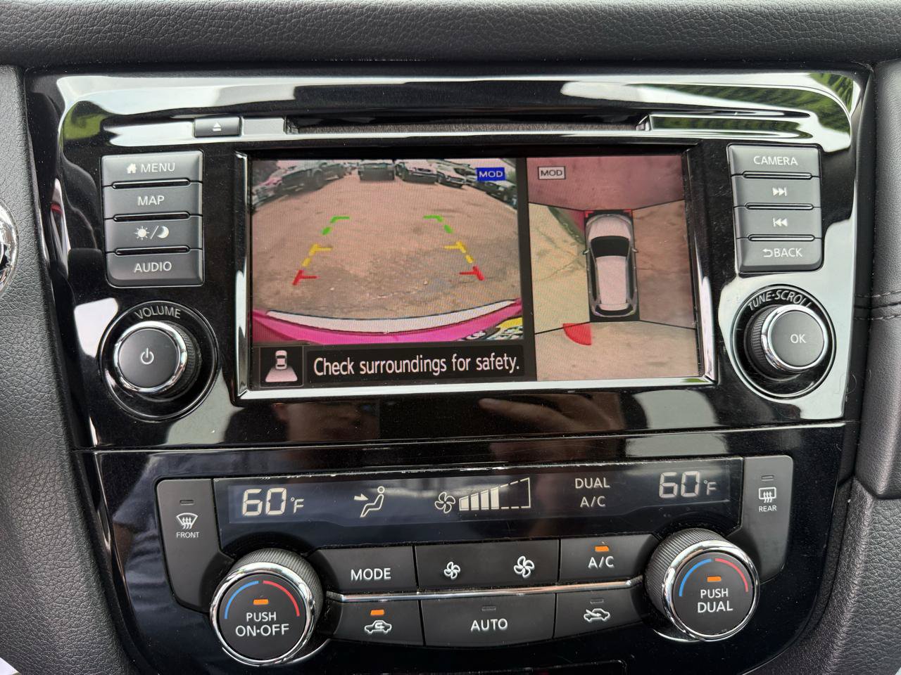 Used 2020 Nissan Rogue SL w/ Premium Package FWD image 15