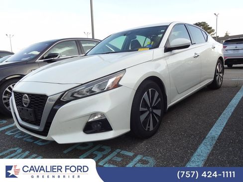 Used 2019 Nissan Altima 2.5 SV FWD image 3
