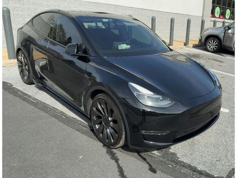 Used 2022 Tesla Model Y Performance AWD/4WD image 2