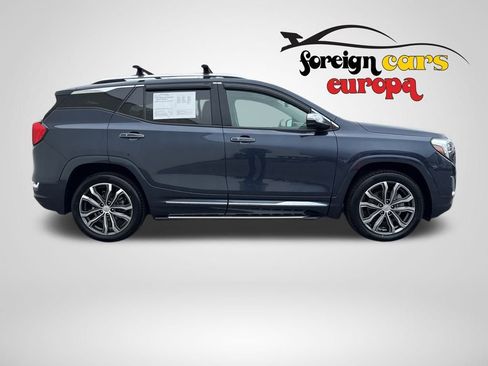 Used 2019 GMC Terrain Denali w/ LPO, 'HIT The Road' Package image 8
