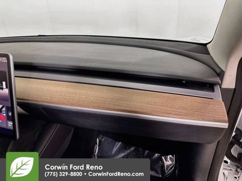 Used 2023 Tesla Model 3 Standard Range RWD image 29