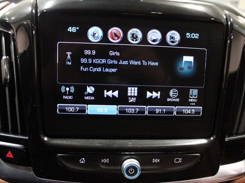 Used 2018 Chevrolet Traverse High Country image 48