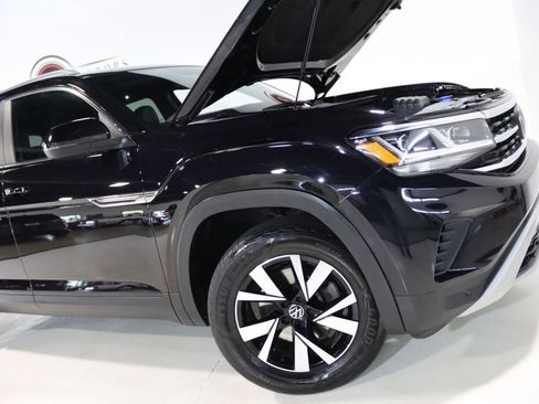 Used 2020 Volkswagen Atlas Cross Sport SEL AWD/4WD image 64