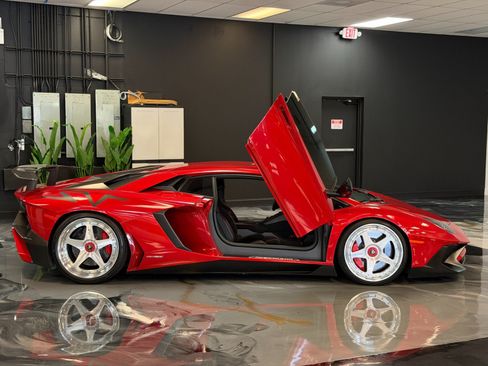Used 2016 Lamborghini Aventador LP 750-4 Superveloce AWD/4WD image 10