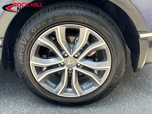 Used 2022 Honda CR-V Touring image 11