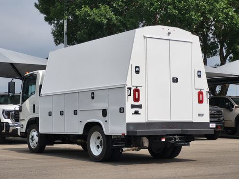 New 2026 Isuzu NPR RWD image 5