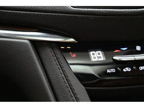 Used 2024 Cadillac XT5 Premium Luxury image 47