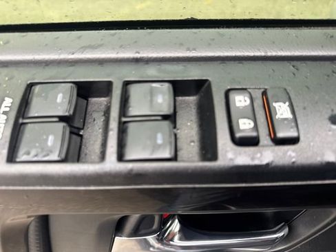 Used 2021 Toyota 4Runner TRD Off-Road image 17