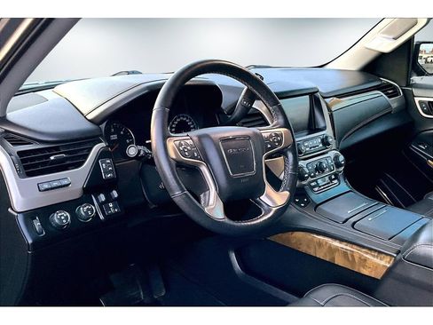 Used 2017 GMC Yukon Denali w/ Open Road Package image 13