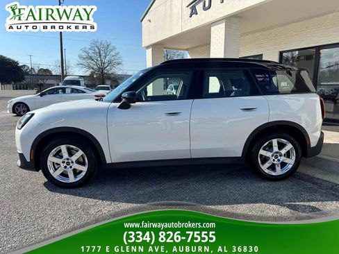 Used 2025 MINI Cooper Countryman S AWD/4WD image 9