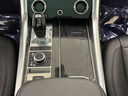 Used 2020 Land Rover Range Rover Sport SE AWD/4WD image 18