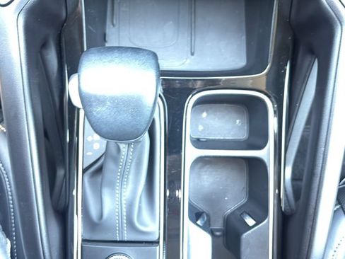 Used 2024 Kia Telluride S w/ S Sunroof Package FWD image 30