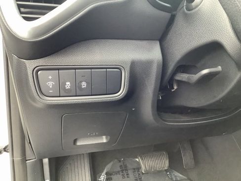 Used 2024 Kia Soul LX w/ Option Group 015 image 15