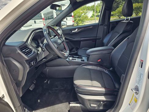 Used 2023 Ford Escape ST-Line Select w/ Tech Pack #2 AWD/4WD image 17