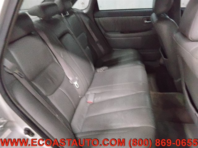 Used 2000 Toyota Avalon XLS FWD image 15