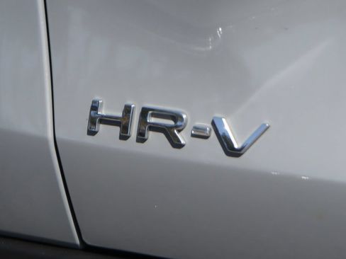 Used 2024 Honda HR-V Sport image 43
