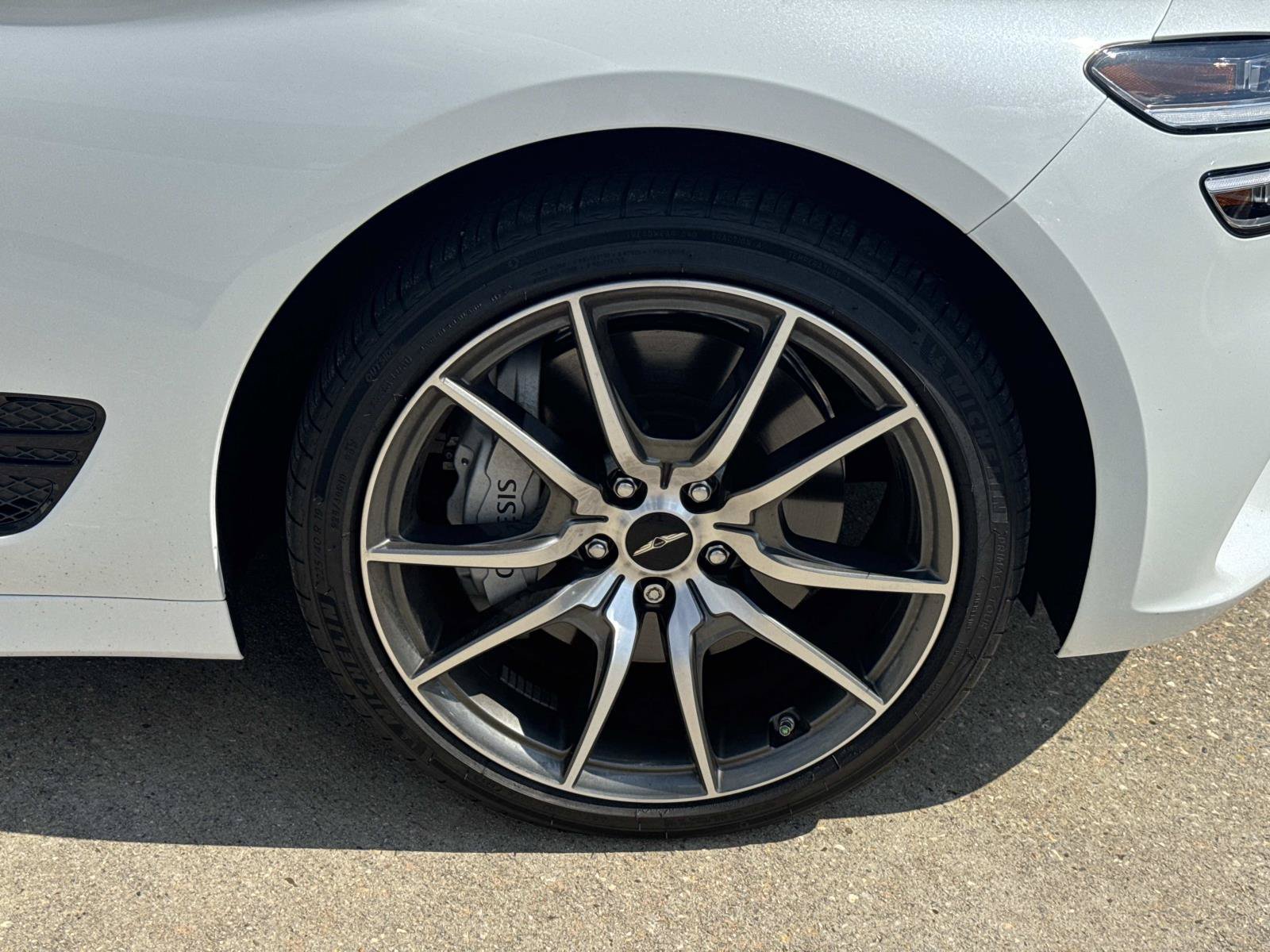 Used 2025 Genesis G70 2.5T RWD image 4