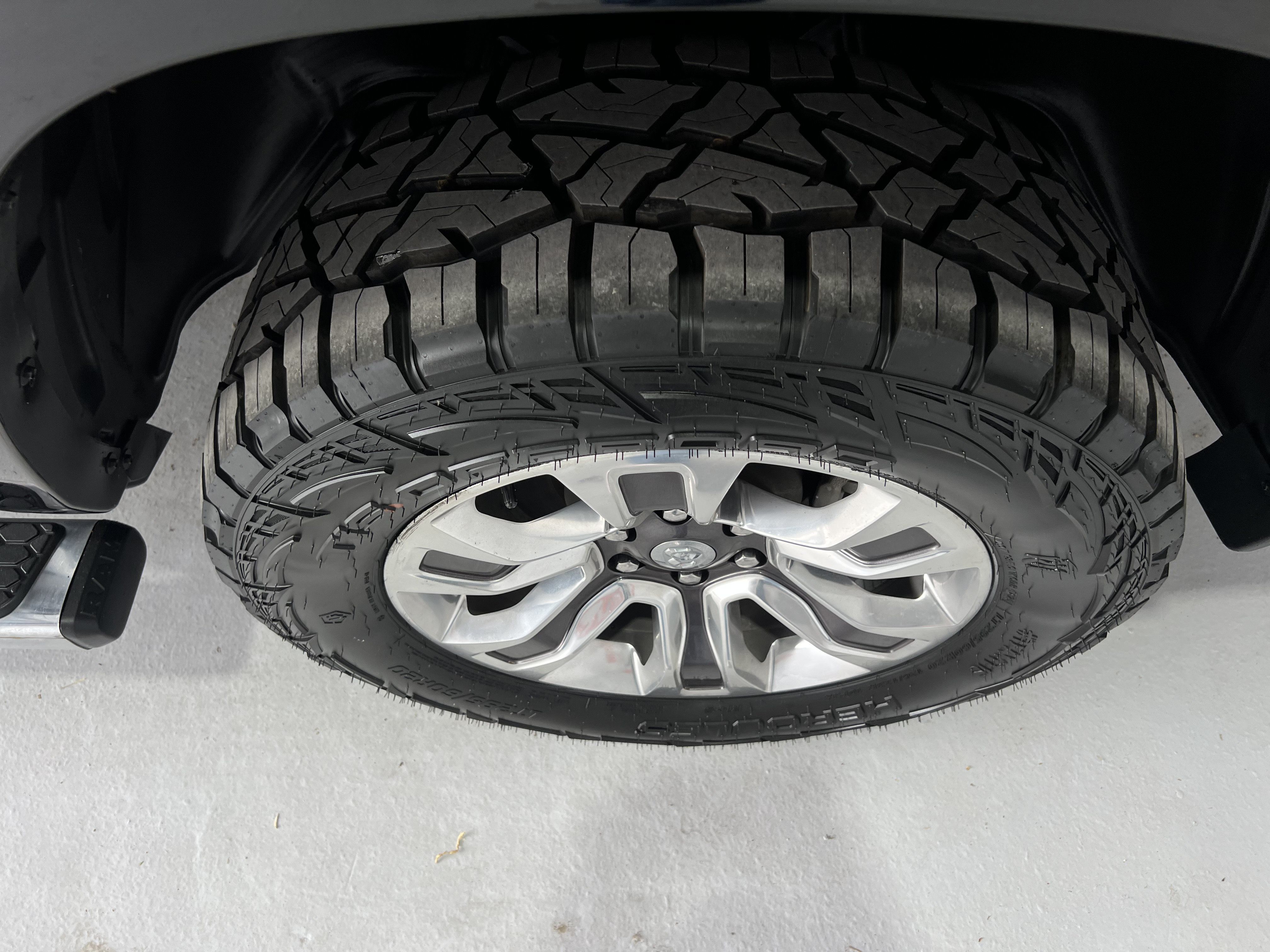 Used 2022 RAM 1500 Limited w/ Off Road Group AWD/4WD image 26