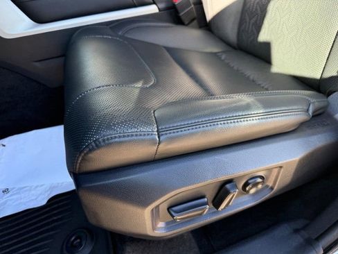 Used 2023 Toyota Tundra Limited image 17