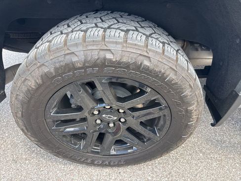Used 2024 Chevrolet Silverado 1500 Custom image 10