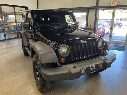 Used 2012 Jeep Wrangler Sport AWD/4WD image 22