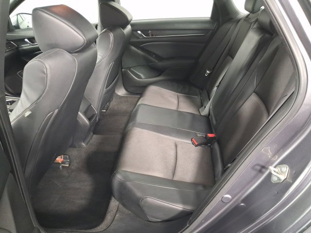 Certified 2018 Honda Accord Sport image 23