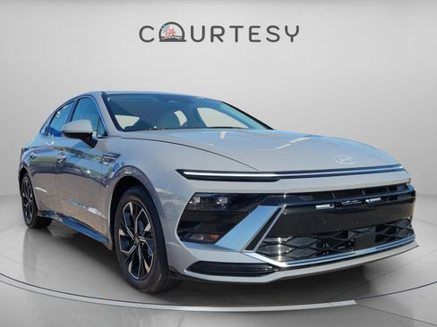 Certified 2024 Hyundai Sonata SEL image 4