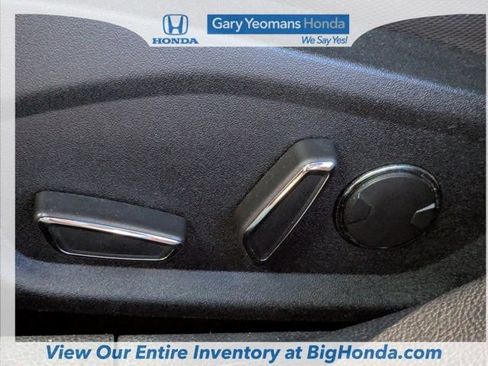 Used 2020 Ford Fusion SE w/ Equipment Group 151A image 22