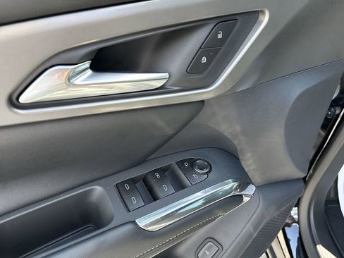 New 2026 Chevrolet Traverse LT image 25