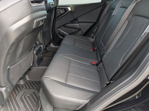 Used 2025 BMW X3 M50 image 31