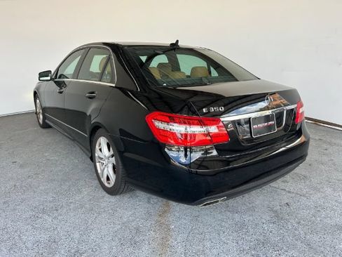 Used 2013 Mercedes-Benz E 350 4MATIC Sedan image 6