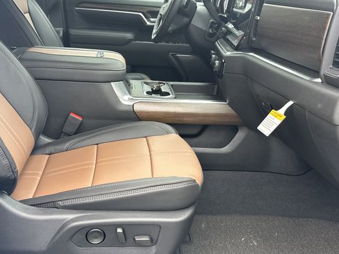 New 2026 Chevrolet Silverado 3500 High Country w/ Technology Package image 13