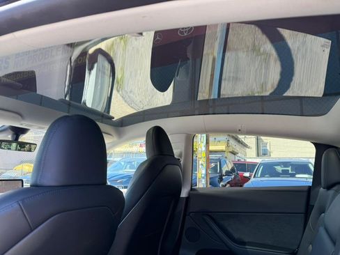 Used 2023 Tesla Model Y Long Range image 11