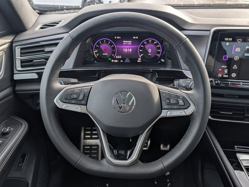 New 2026 Volkswagen Atlas Cross Sport SEL R-Line AWD/4WD image 11