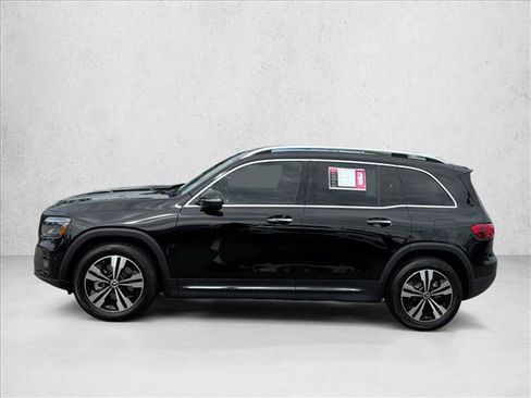Used 2026 Mercedes-Benz GLB 250 image 6