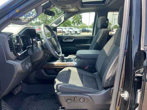 Certified 2023 Chevrolet Silverado 1500 RST AWD/4WD image 13