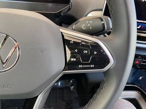 New 2026 Volkswagen ID.4 Pro AWD/4WD image 8