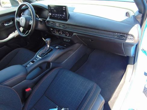 Certified 2026 Honda HR-V Sport image 25