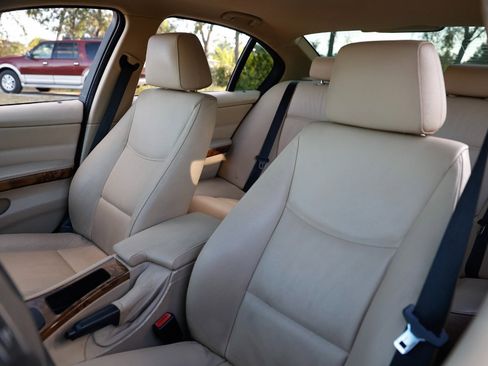 Used 2007 BMW 328i Sedan image 6