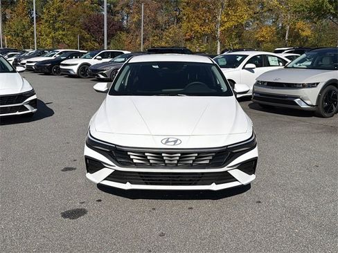 New 2026 Hyundai Elantra Blue image 2