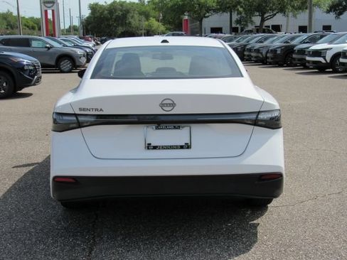 New 2026 Nissan Sentra SV w/ SV Convenience Package FWD image 4