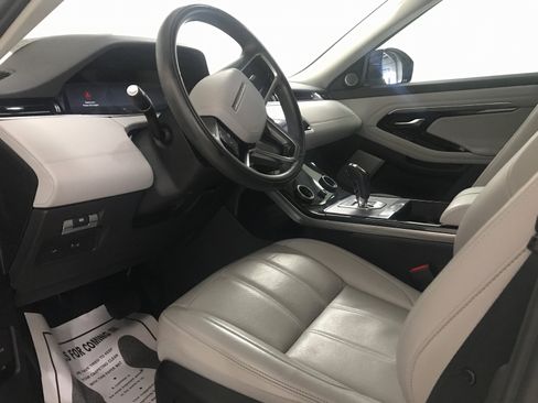 Used 2023 Land Rover Range Rover Evoque SE image 8