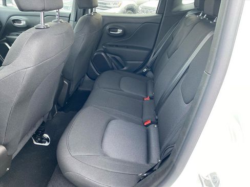 Used 2023 Jeep Renegade Latitude AWD/4WD image 22