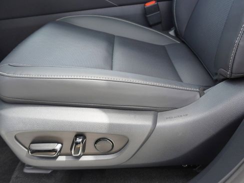 Used 2025 Lexus RX 350 Premium Plus w/ Accessory Package (Z1) FWD image 24