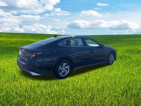Certified 2026 Hyundai Sonata SE FWD image 5