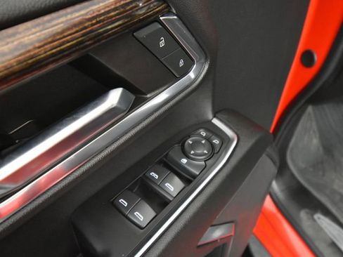 Used 2024 GMC Sierra 2500 SLE image 21