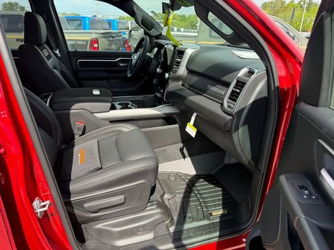 New 2026 RAM 1500 Big Horn AWD/4WD image 10