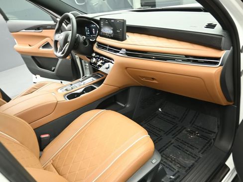 Certified 2025 INFINITI QX60 Autograph w/ Cargo Package image 31