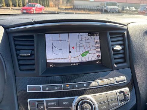 Certified 2019 INFINITI QX60 Luxe w/ Essential Package image 19