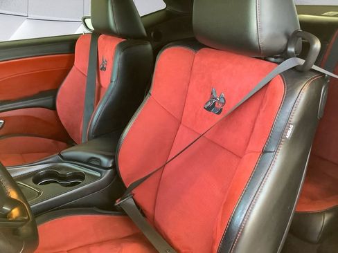Used 2021 Dodge Challenger R/T Scat Pack image 8